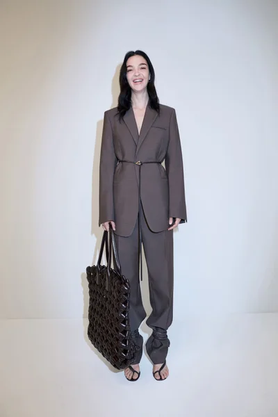 Look 2